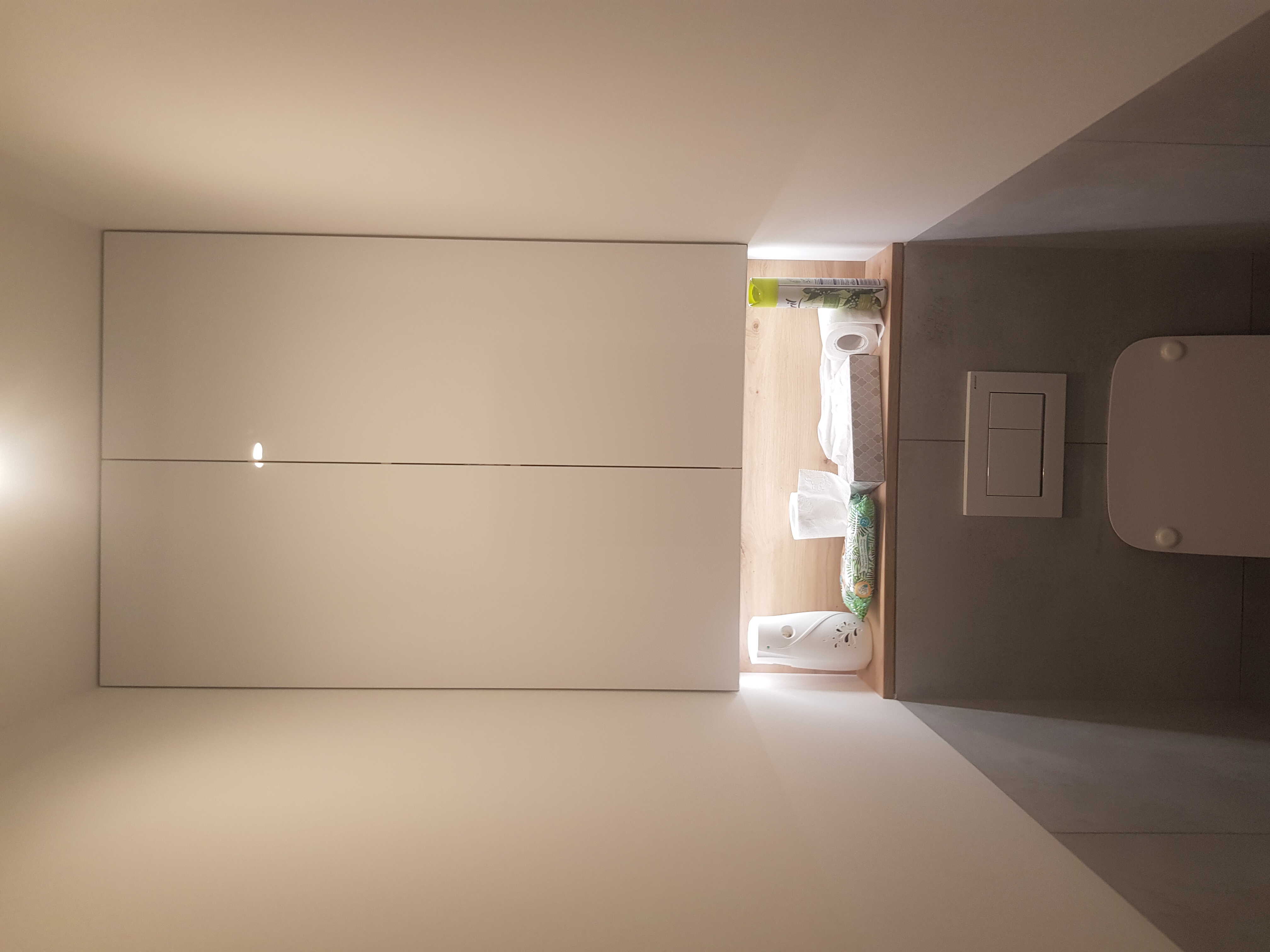 bathroom 10